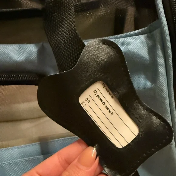 *NWT* LIGHT BLUE PET CARRIER - Picture 10 of 10